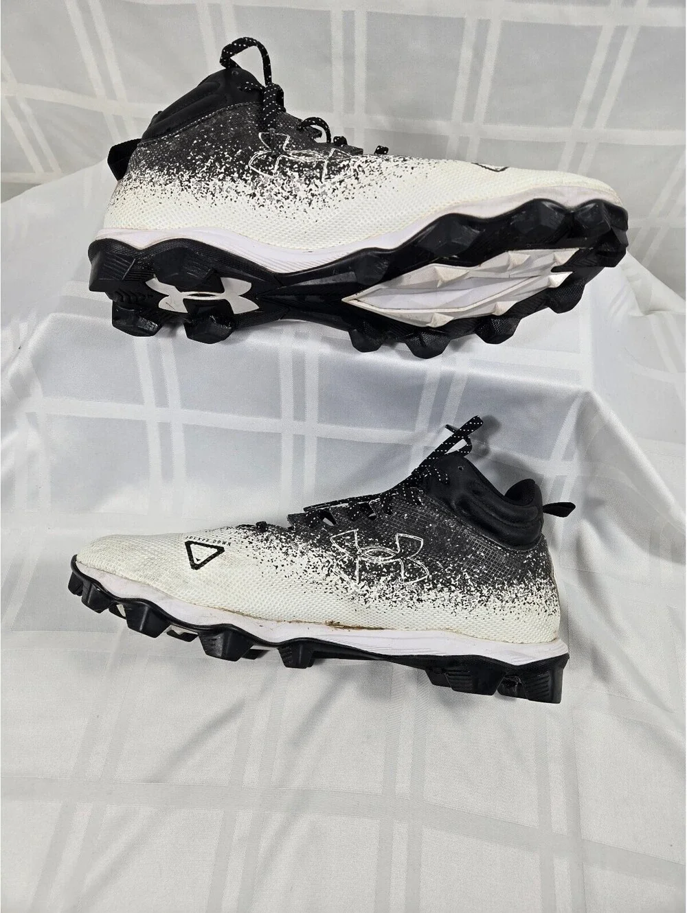Under Armour Spotlight Franchise RM 2.0 Football Cleats S 13